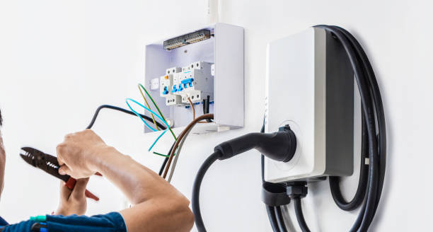 Best Affordable Emergency Electrician  in Lewistown, IL