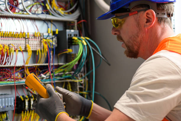 Best Emergency Electrician Near Me  in Lewistown, IL